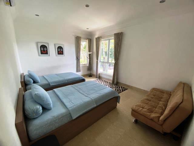 VILLA M3 KAMPUNG DAUN14 VILLA M3 KAMPUNG DAUN14