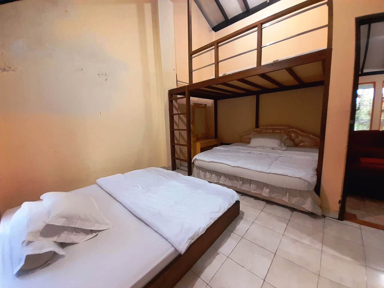 villa lembang kenari kolam renang26