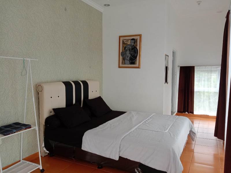 villa white hourse 12